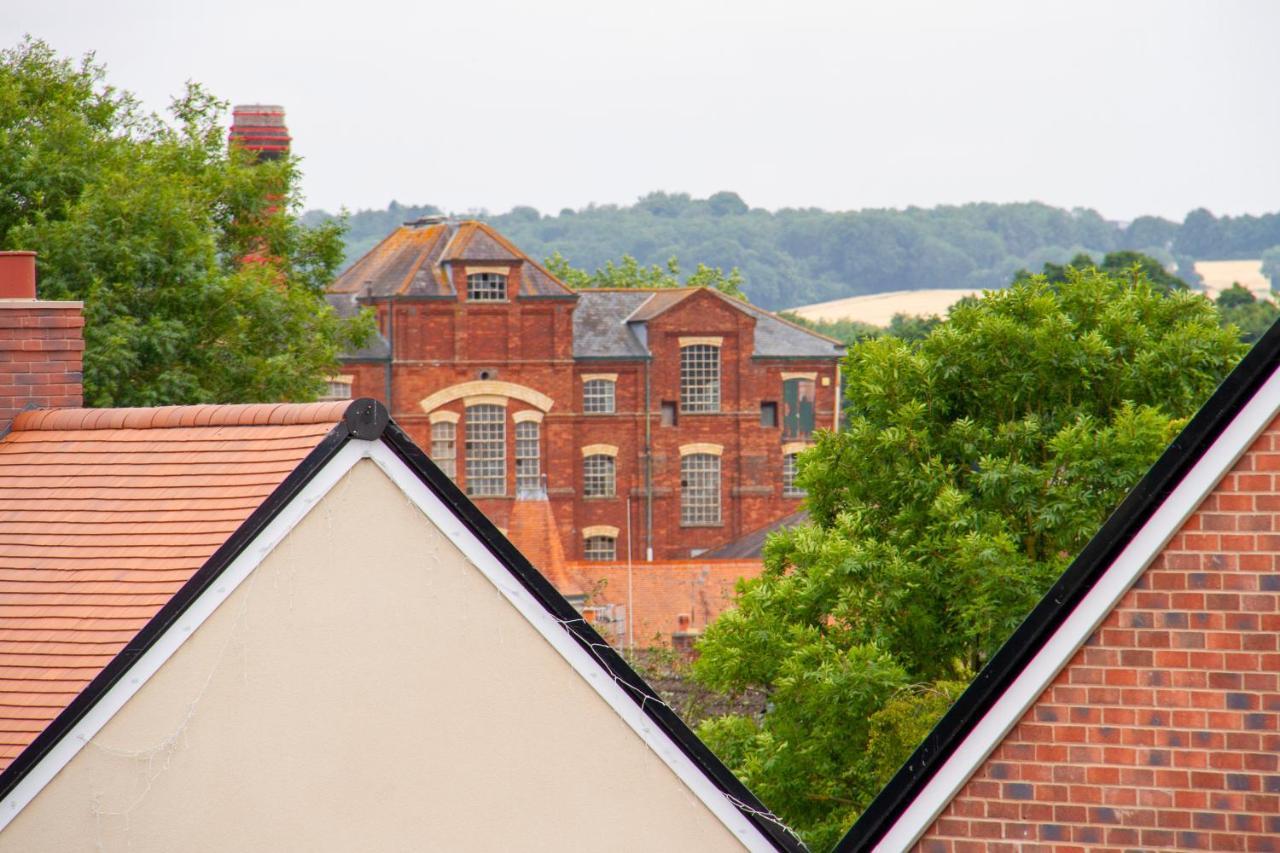 Villa She'S Electric Blandford Forum Exterior foto